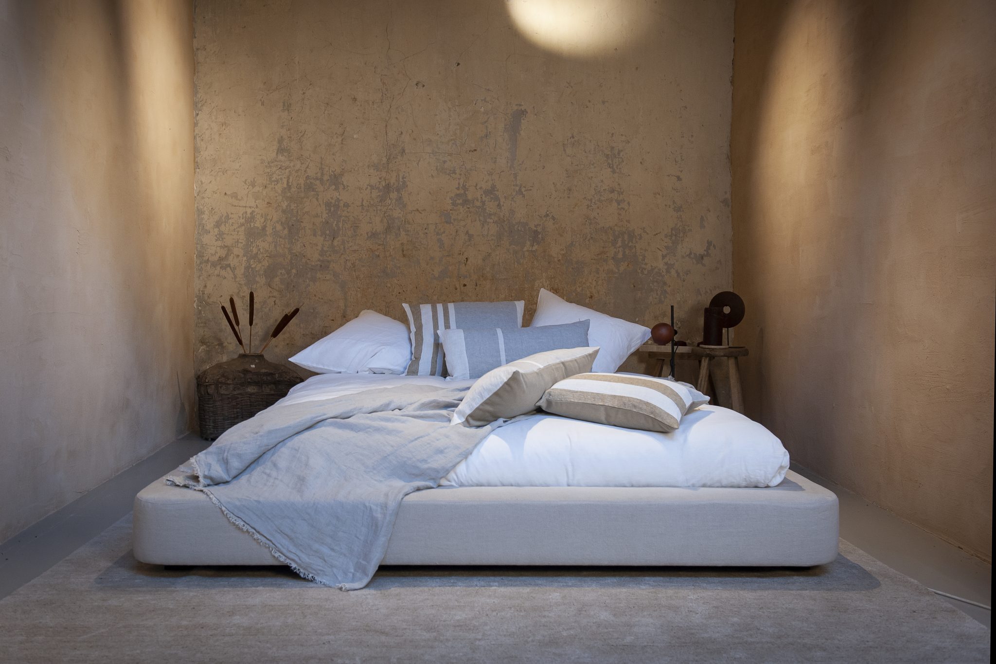 bed, japanese bed